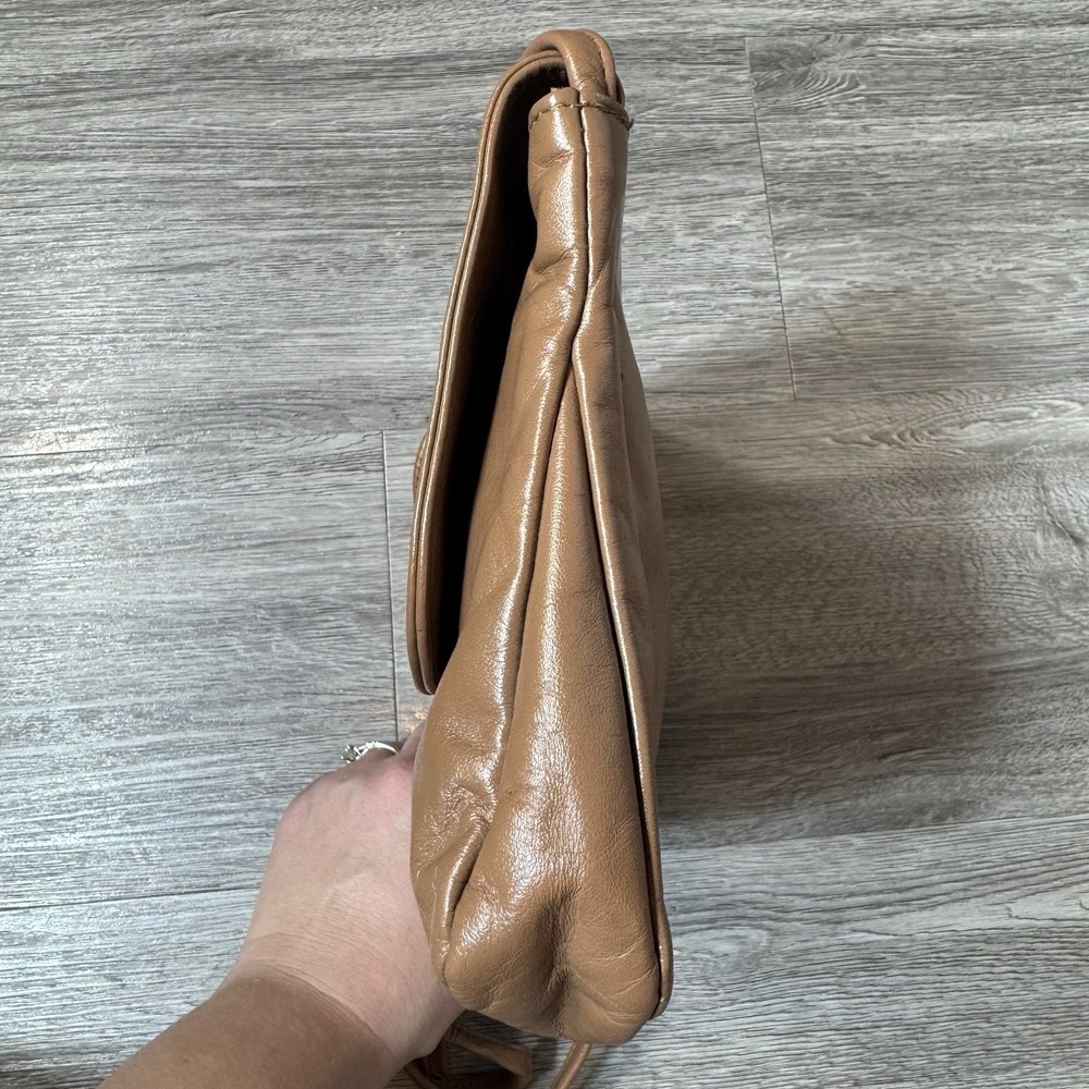 Vintage SAS Brown Leather Slouchy Flap Crossbody Shoulder Bag Purse USA Made Y2K - Picture 5 of 13